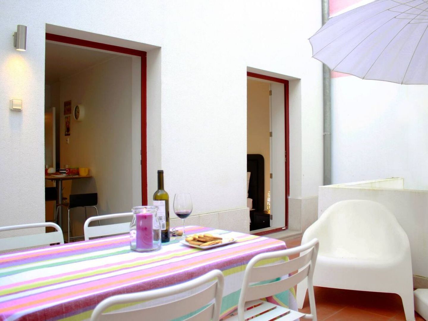 Joivy Modern 1-Bed Apt With Terrace, Moments From Sao Bento Palace Lisbon Exterior photo